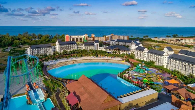 Unplug and Unwind: Experience Rock Star Relaxation at Hard Rock Desaru